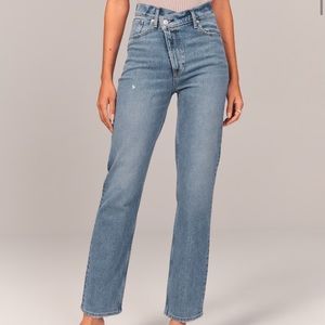 Ultra High Rise 90s Straight Jean, Regular